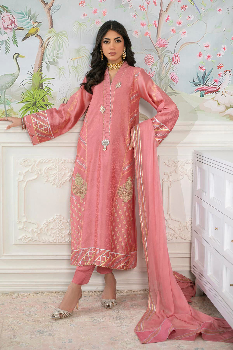 Emery -Chai Pink