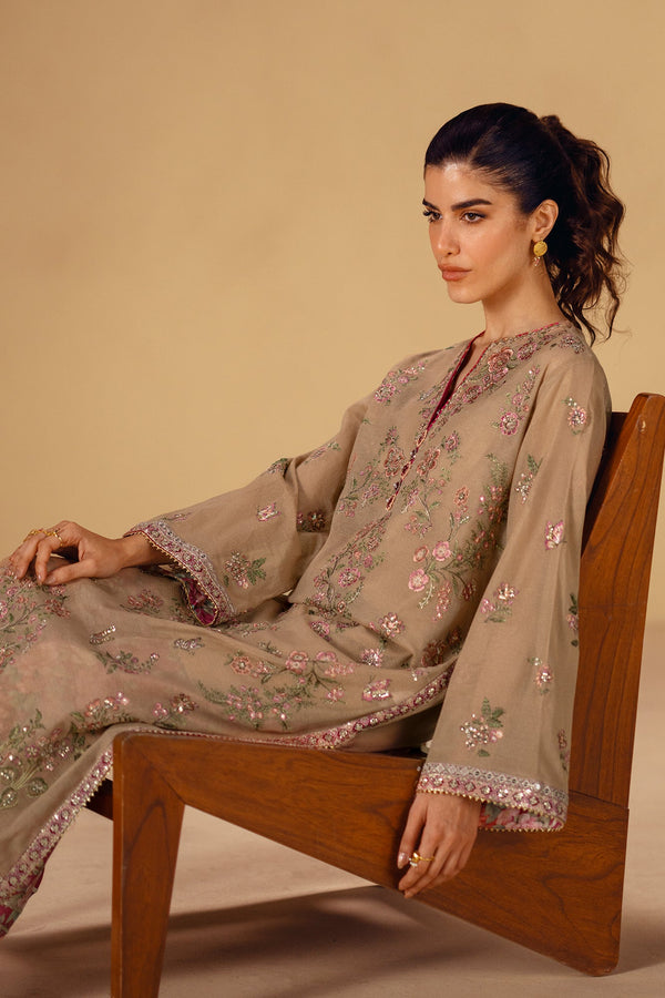 EMBROIDERED SUIT (E0814/104/131)