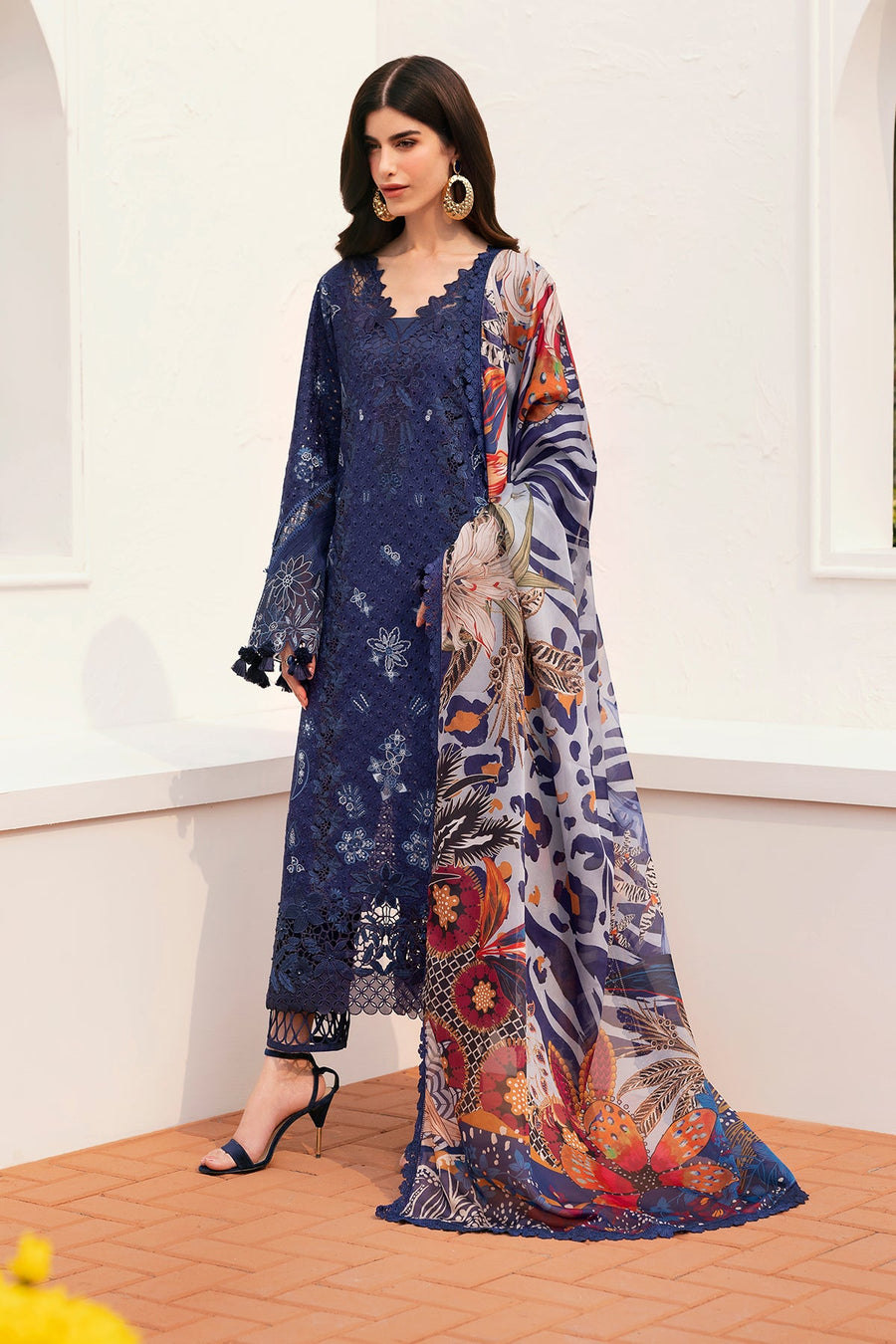 Embroidered Lawn El-D07 Unstitched