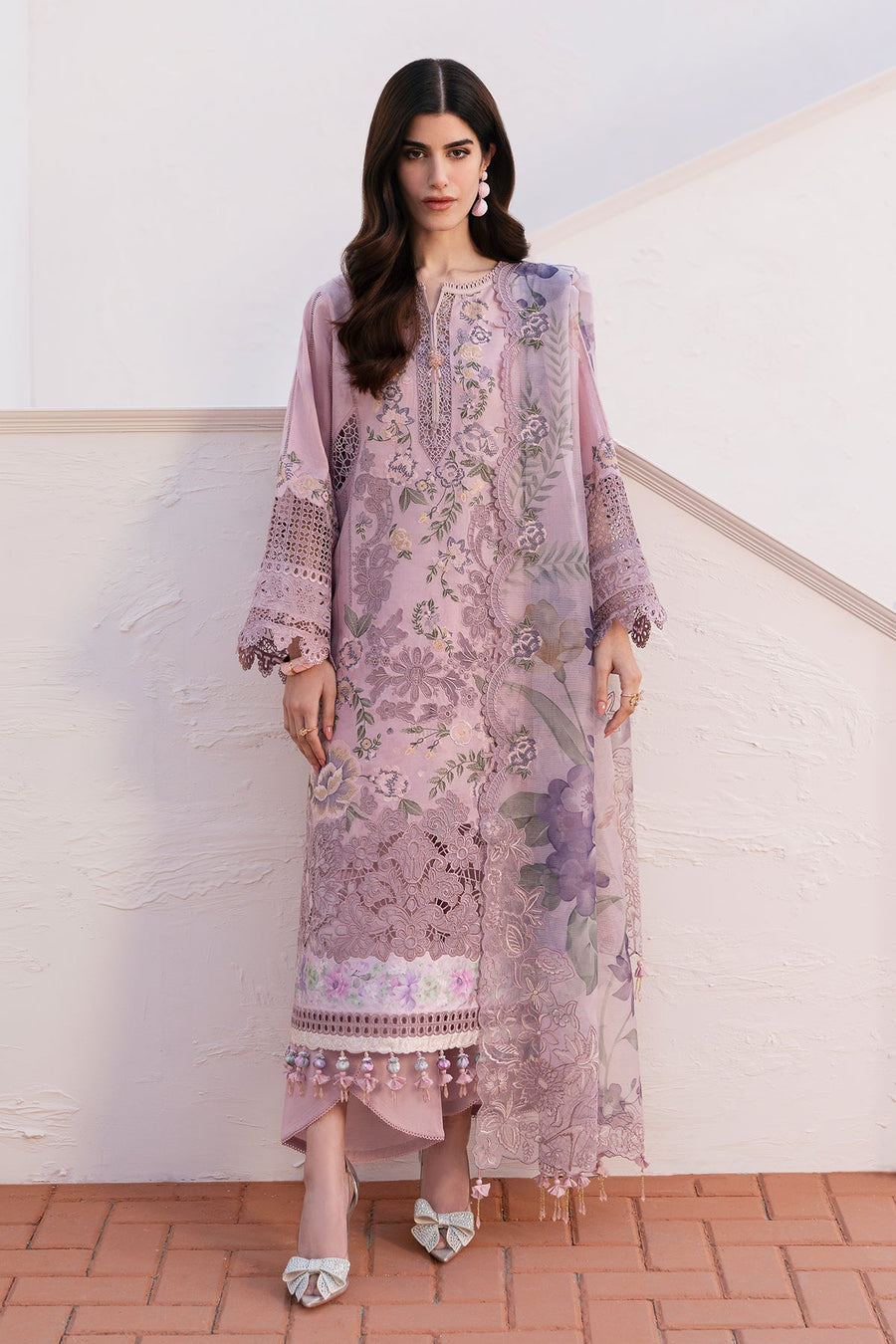 Embroidered Lawn El-D08 Unstitched