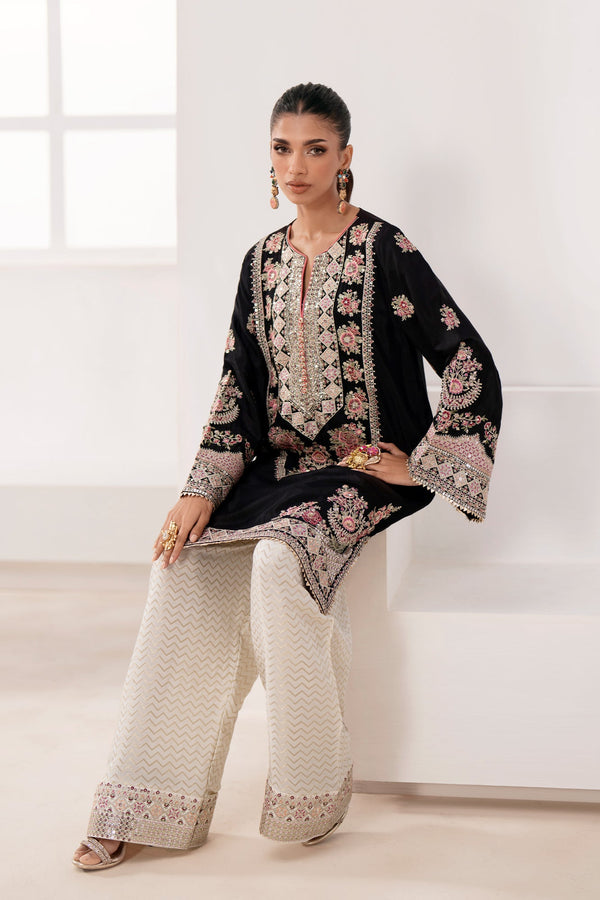 EMBROIDERED SUIT (E0837/104/902)