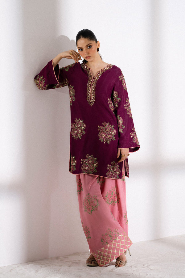 EMBROIDERED SUIT (E0782/104/516)