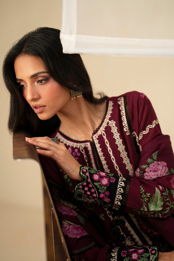 EMBROIDERED SUIT (E0800/203/516)