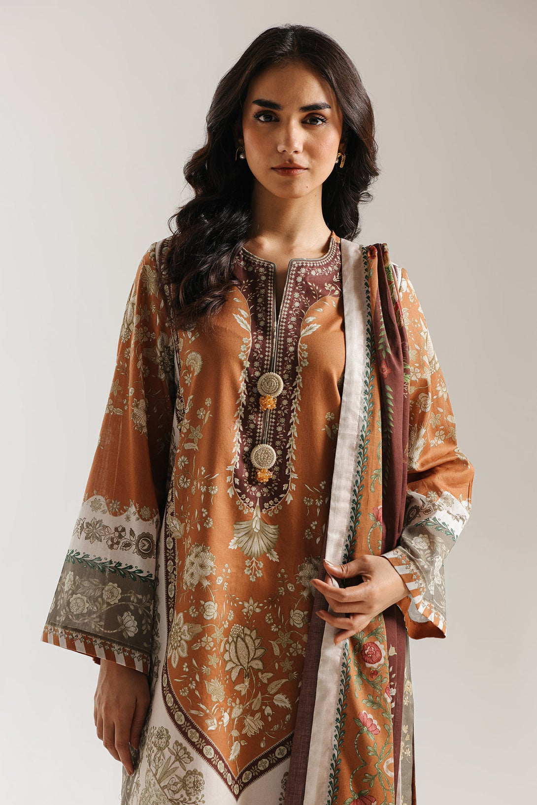 PRINTED SUIT (E0860/202/220) – Nour