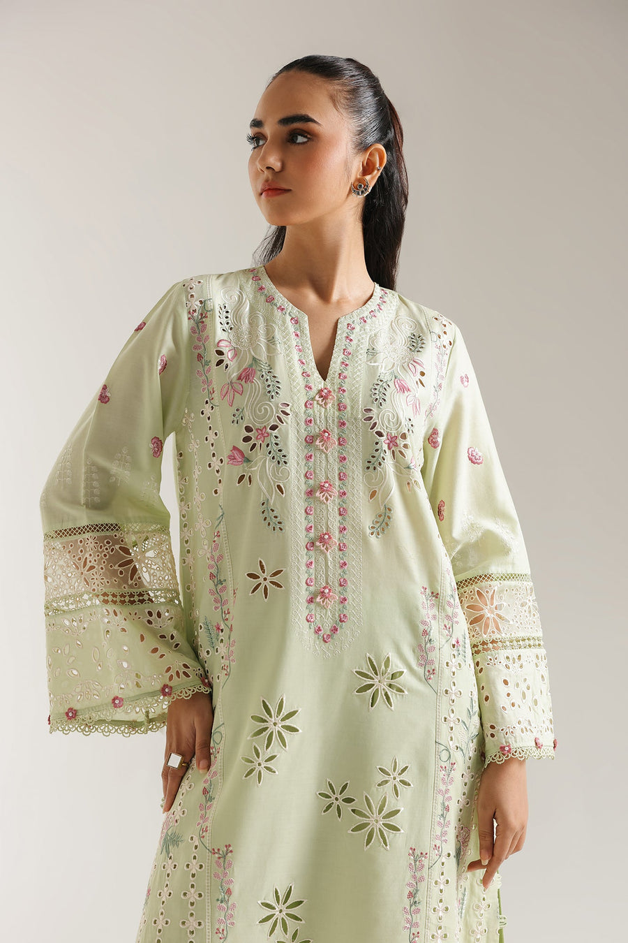 EMBROIDERED SUIT (E3185/103/130)