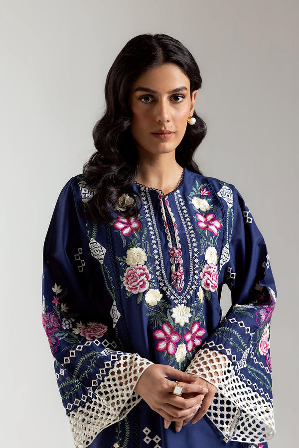 EMBROIDERED SUIT (E3187/103/619)