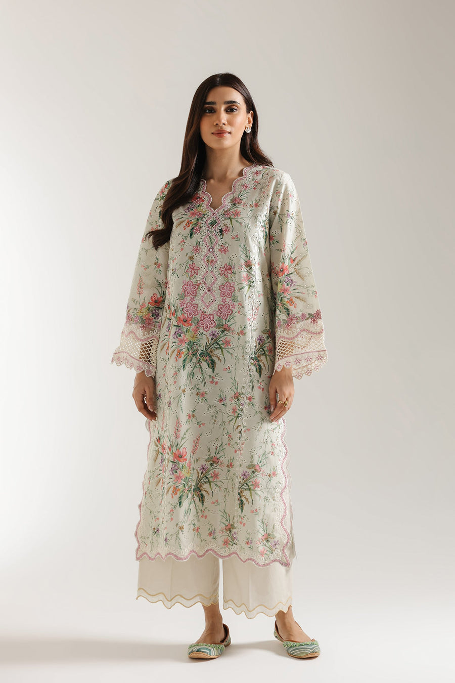 EMBROIDERED SUIT (E3205/103/004)