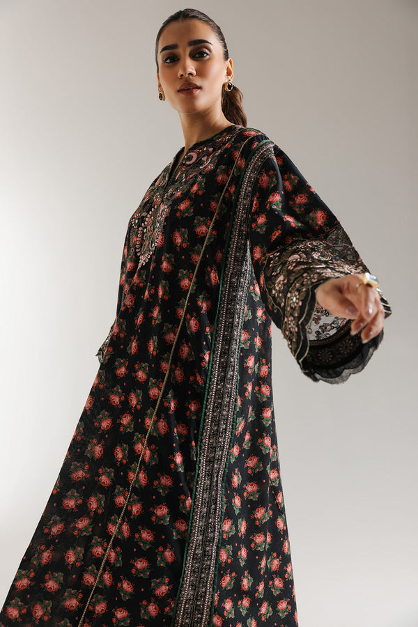EMBROIDERED SUIT (E3367/103/902)