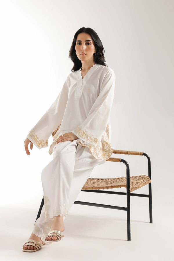 EMBROIDERED SHIRT (E5885/102/002)