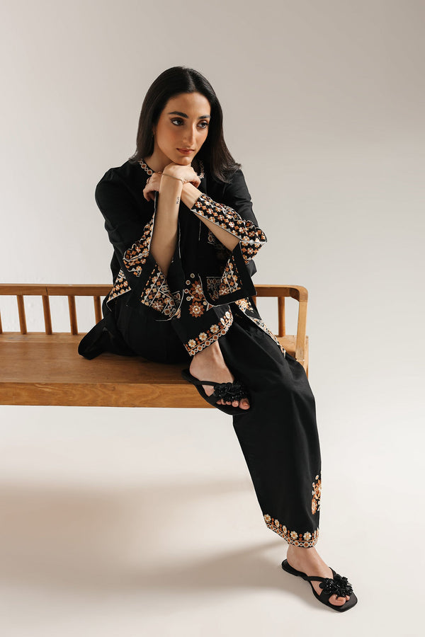 EMBROIDERED SUIT (E6187/102/902)