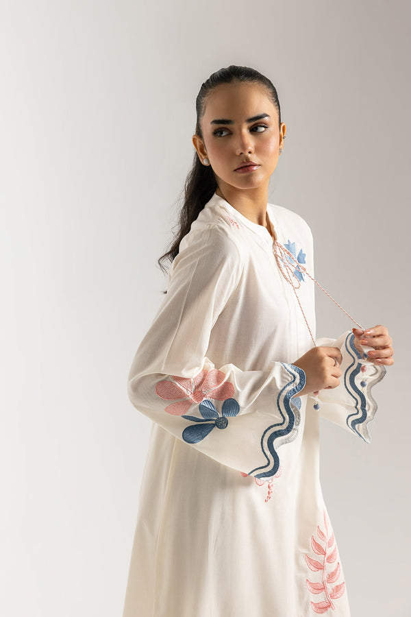 EMBROIDERED SHIRT (E7151/102/003)