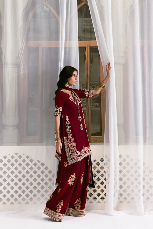 Maroon Farshi Luxury Wedding Edit 2025 (Npa3-25435)