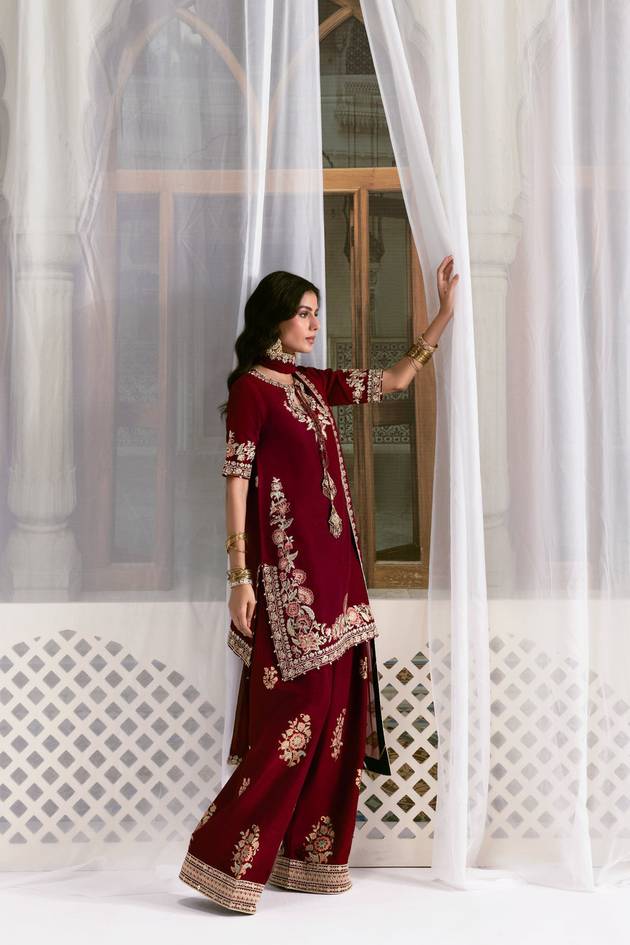 Maroon Farshi Luxury Wedding Edit 2025 (Npa3-25435)