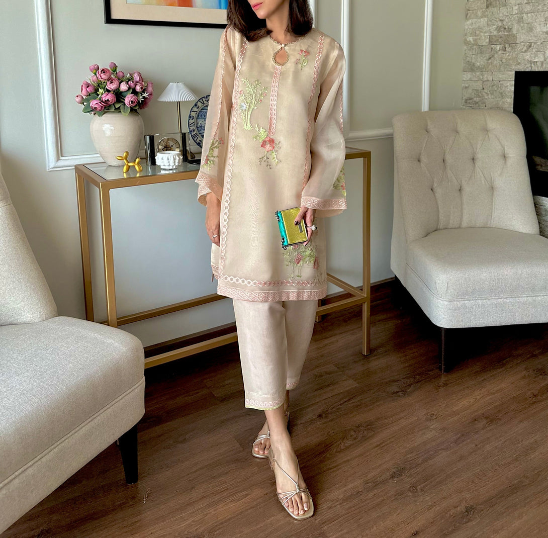 Ivora Ivora - Festive Embroidered Suit – Nour