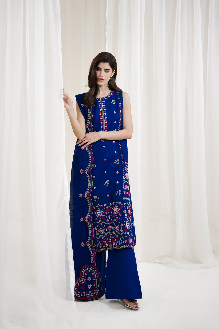 ROYAL BLUE LUXURY EMBROIDERED 3PCS SET NPA3-25424