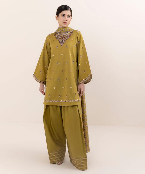 3 Piece - Embroidered Lawn Suit U3PEDY25V624