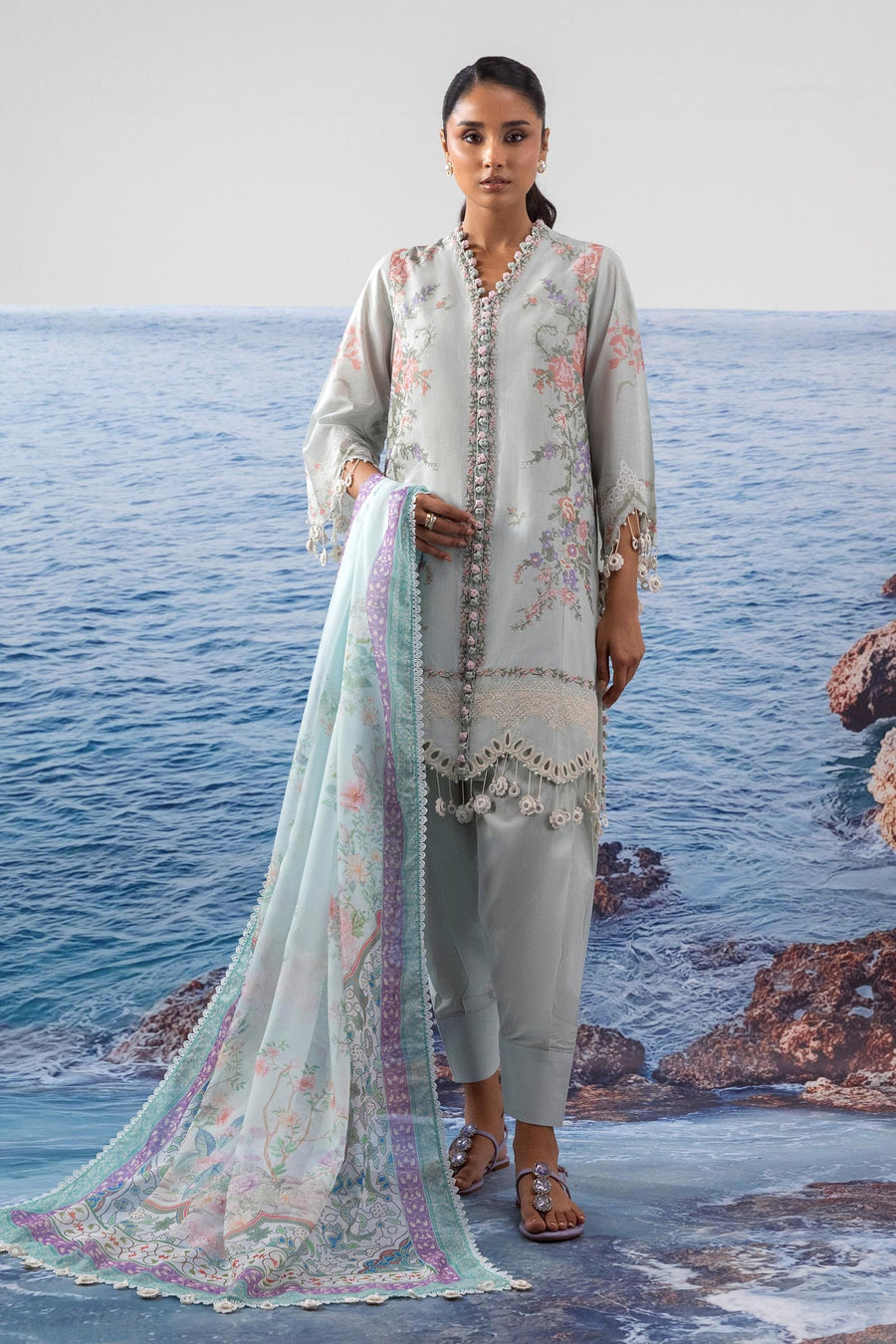 Unstitched Lawn 3 Piece Suit (M252-009B-CL)