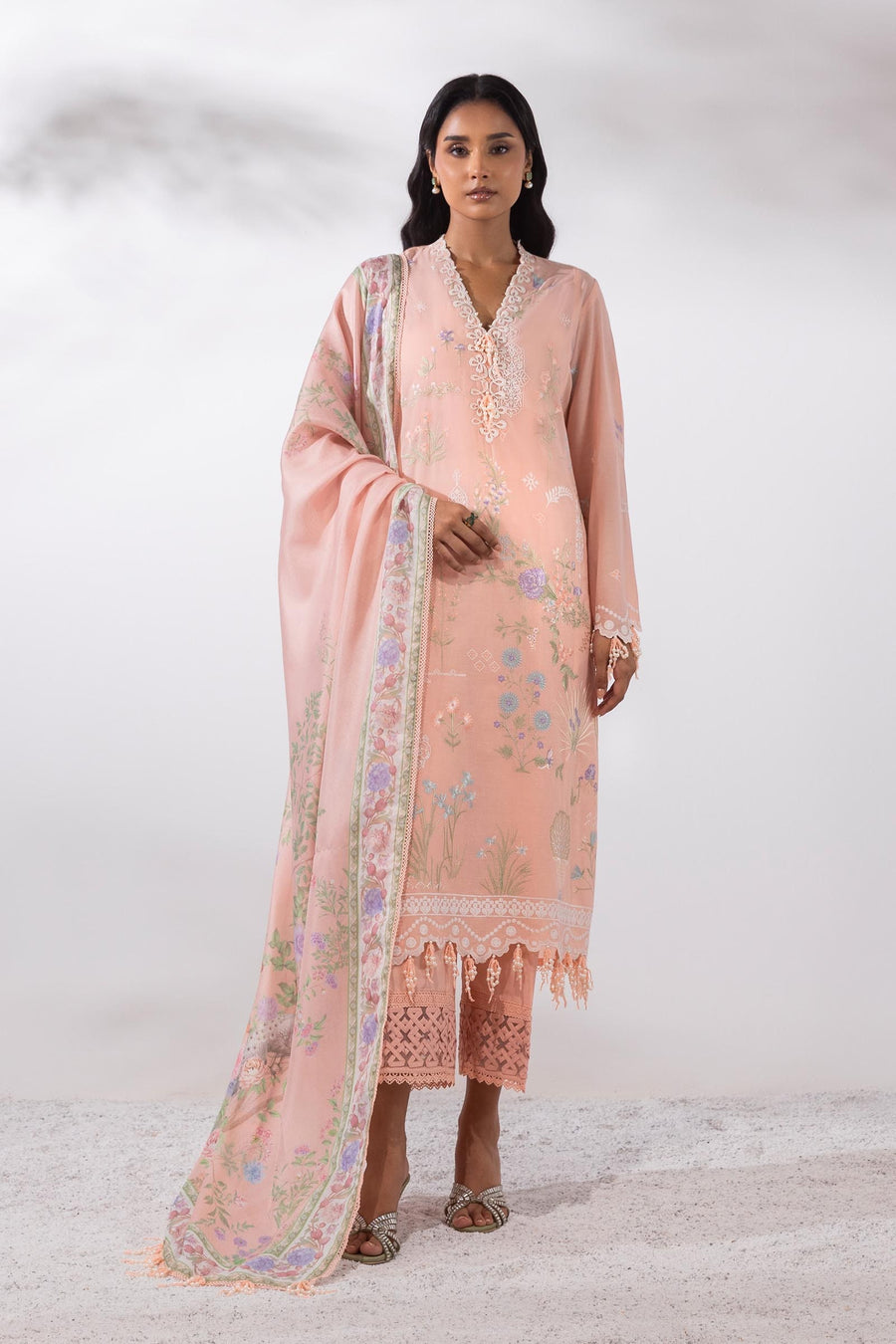 Unstitched Lawn 3 Piece Suit (M252-010B-CV)